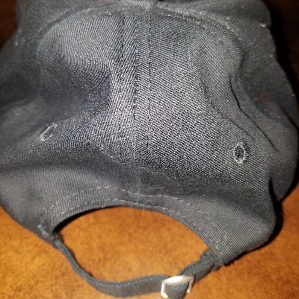 baseball hat - Picture 3 of 3